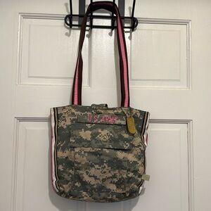 GUC Jane Wayne Gear Army Girl Wife Camo Purse